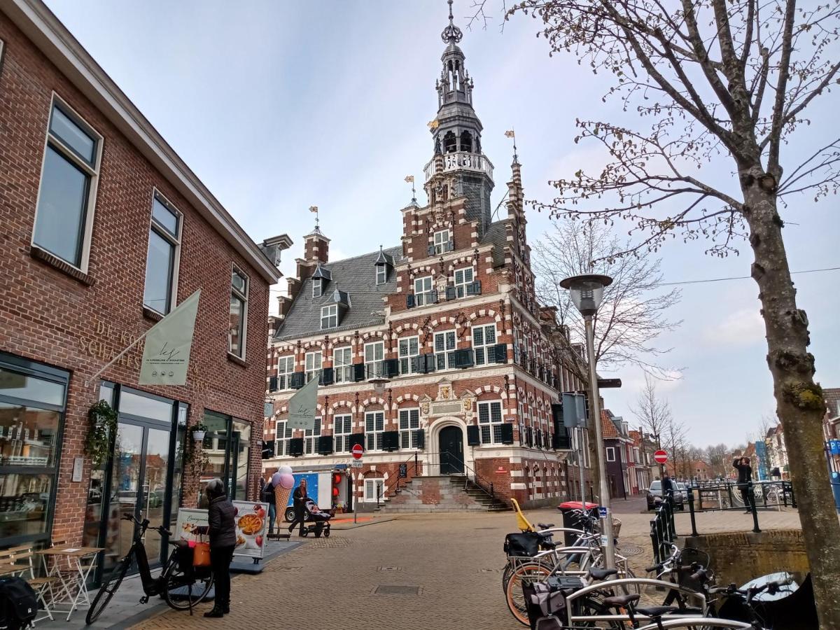 Willa Wellnesshuis Met Hottub, Ligbad En Grote Tuin Tzummarum Zewnętrze zdjęcie